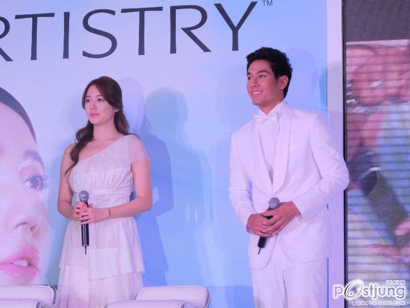 ยุนอึนเฮ (Yoon Eun Hye) ลัดฟ้าเยือนไทยอวดผิวเนียนใส มาดแบรนด์เอ็นดอสเซอร์ 'ARTISTRY AURA PRINCESS'