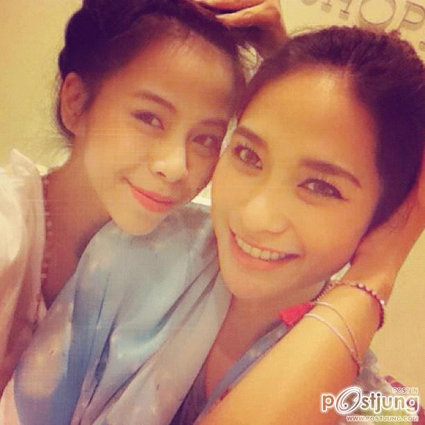 Pix พลอย เฌอมาลย์