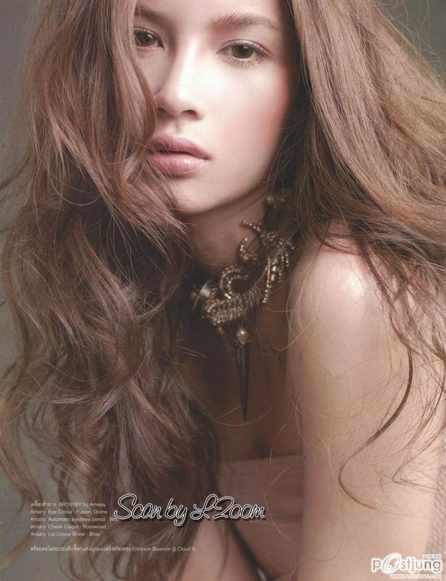 วิว วรรณรท @ LIPS vol.13 no.19 April 2012