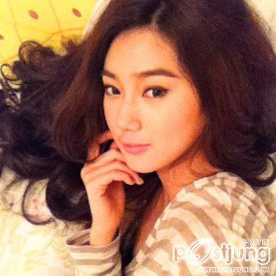 สาวน่ารัก มูมู่เค้าไม่กด like นะ ><