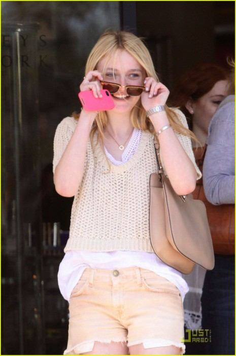 คนรัก Dakota + Elle Fanning