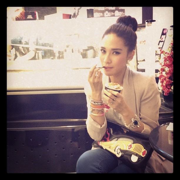 Pic :: พลอย เฌอมาลย์