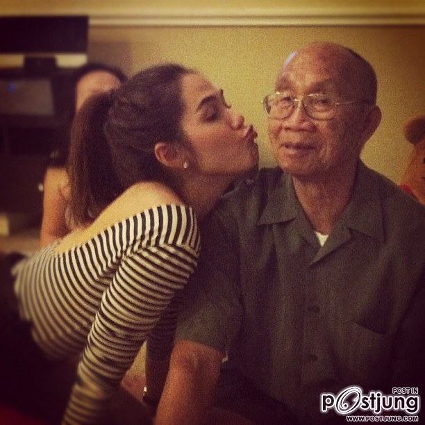 Pic :: ชมพู่ อารยา ใน Instagram เริ่ดทั้งนั้น!