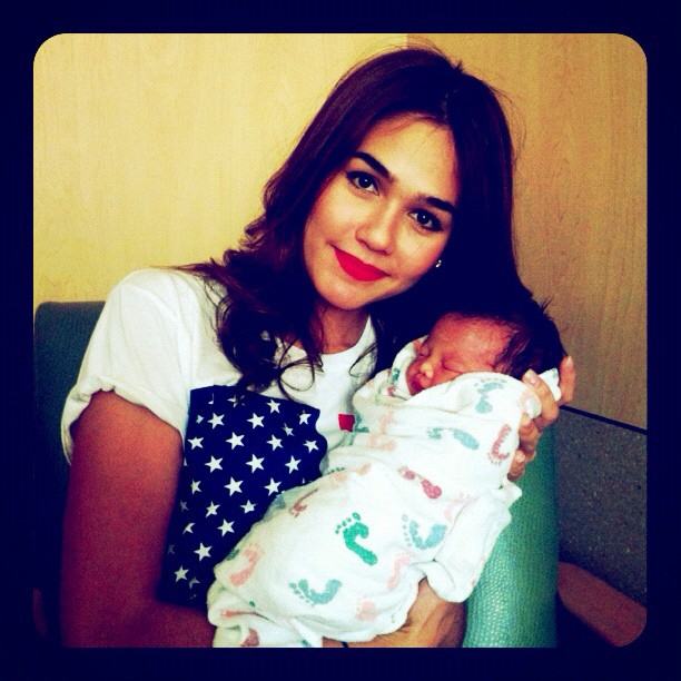 Pic :: ชมพู่ อารยา ใน Instagram เริ่ดทั้งนั้น!