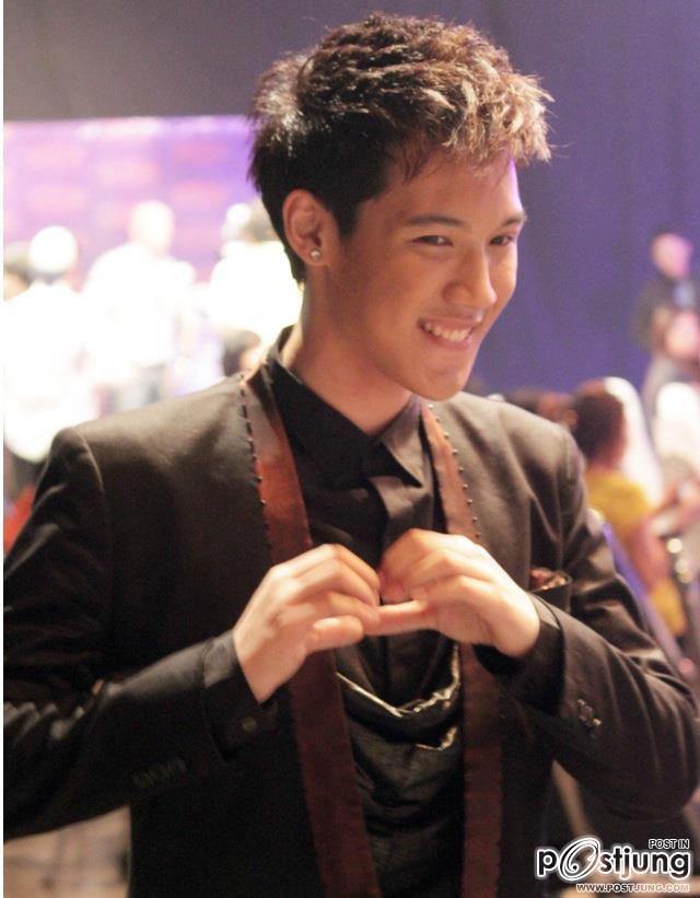 แกงส้ม The Star 8 เท่ห์ หล่อ ครบรส