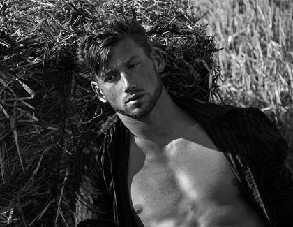 Johannes for Dirk Bikkembergs 2012 : HQ images