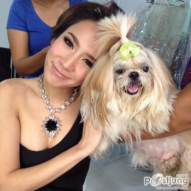 นางพญาเบอร์หนึ่ง กับ Prada!!