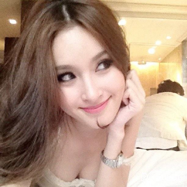 น้องปอย  สวยเกิ๊นนน