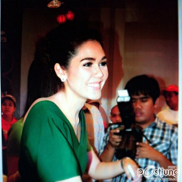 Pic :: ชมพู่ อารยา "สวยๆ"