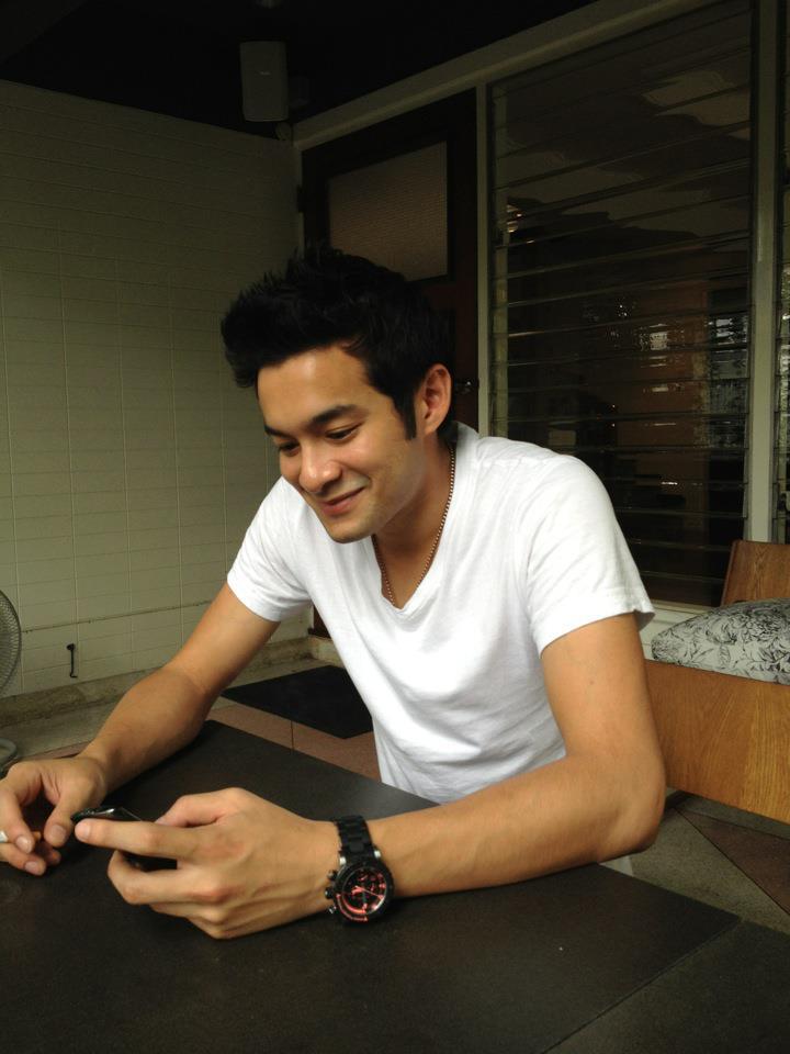 Pic นิว เชื้อชาติ
