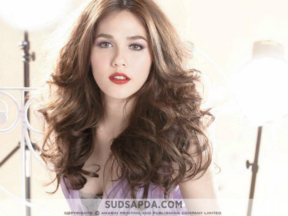 สวยสง่าและดูมีค่า กับ อารยา เอ ฮาร์เก็ต