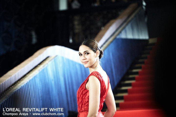 สวยสง่าและดูมีค่า กับ อารยา เอ ฮาร์เก็ต