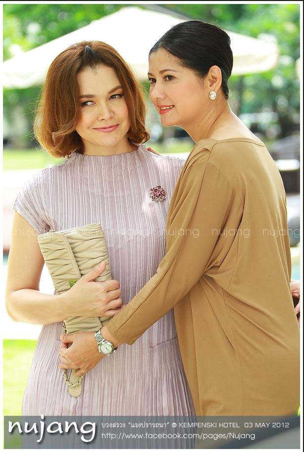 [Pics] ภาพบรรยากาศการบวงสรวงละคร"แรงปรารถนา"(เพิ่มเติม)