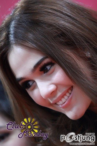 ชมพู่ ไม่ใส่คอนแทคก๊สวยค่ะ