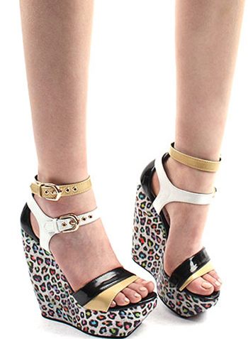 แฟชั่น รองเท้าส้นเตารีด สูง สวย มั่นใจ มาแรง