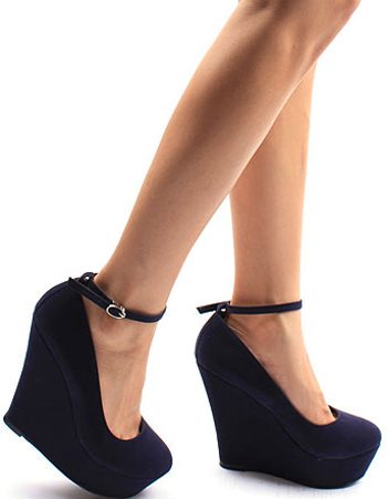 แฟชั่น รองเท้าส้นเตารีด สูง สวย มั่นใจ มาแรง