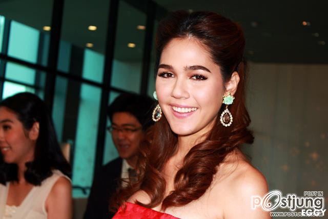 หนุ่มบ้านไร่กับหวานใจไฮโซ