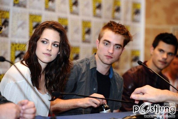 Kristen Stewart , Robert Pattinson , Taylor Lautner