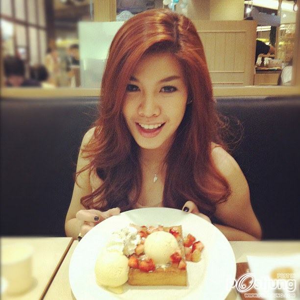 ฝ้าย แอมไฟน์