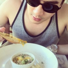 หมอโอ๊ค  หล่อๆใสๆ