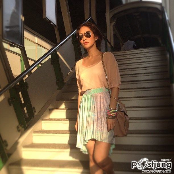 พลอย ผมสั้นน่ารักจัง