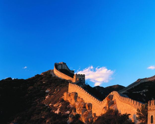กำแพงเมืองจีนสิ่งประดิษฐ์หนึ่งเดียวของมนุษย์ที่เห็นจากภาพถ่ายดาวเทียม