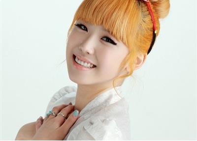 ส่วนอันดับ 2 ตกเป็นของ ฮโยซอง จากวง Secret