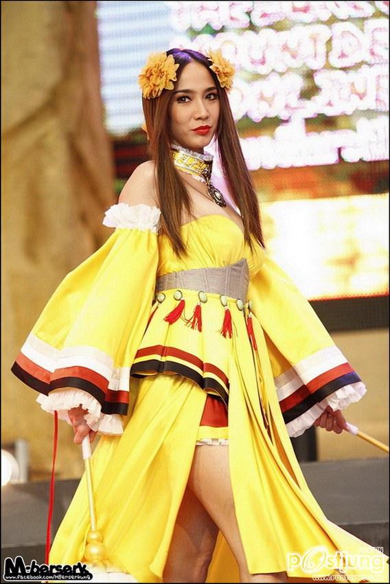 อั้ม พัชราภา สวย เริ่ด น่ารัก ในชุดคอสเพลย์ @ OISHI Cosplay