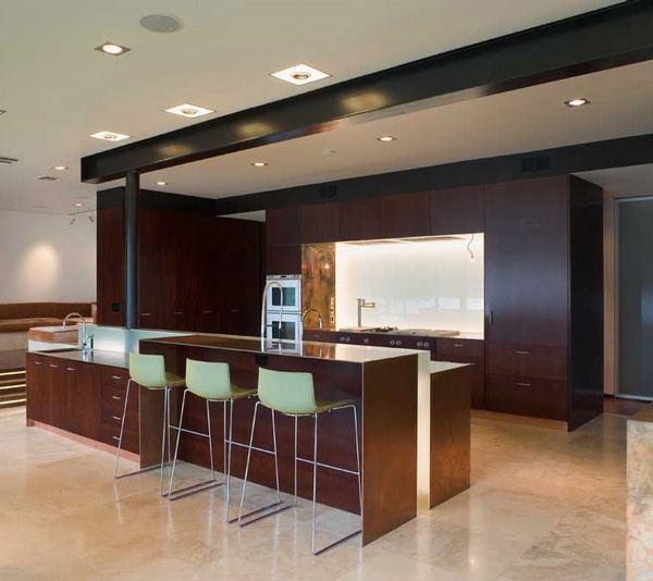 Luxury Lake House Design on Lake Austin, Texas comes with amazing interiors ...