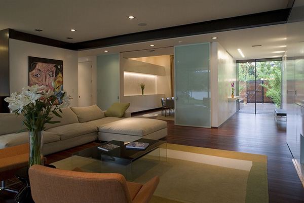 Luxury Lake House Design on Lake Austin, Texas comes with amazing interiors ...