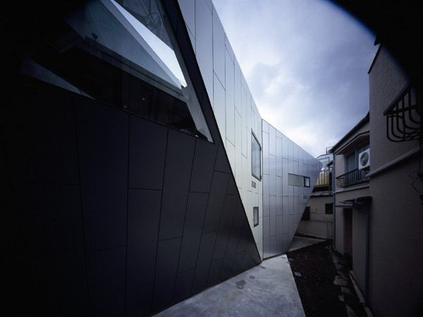 Modern Japanese Architecture Remains the World's Most Unusual ...