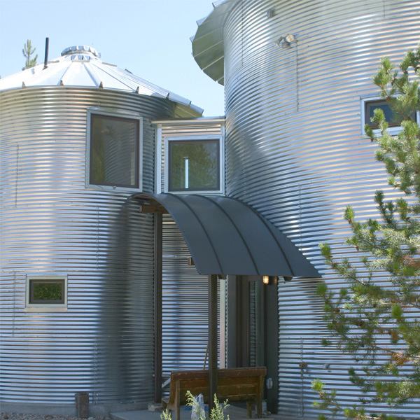 Silo House in Utah - grain silos rock!