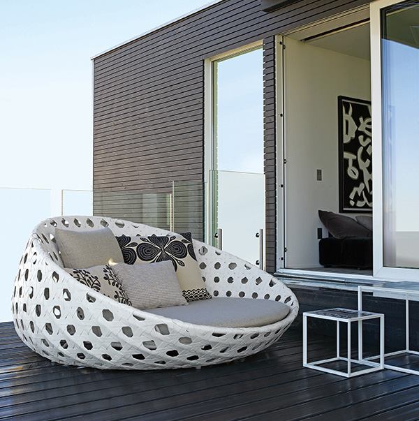 Modern Prefabricated Home Showcases High-End Furniture from B&B Italia!