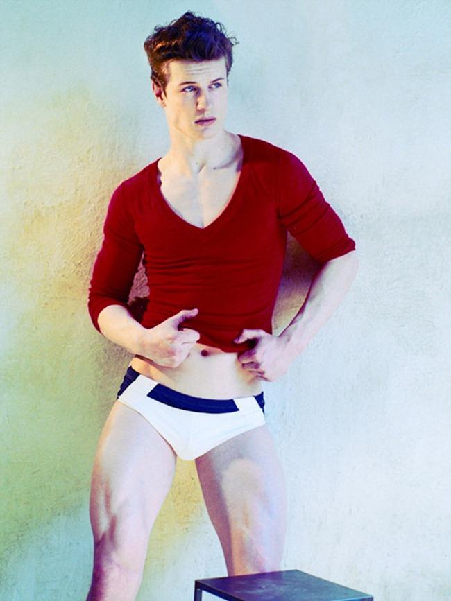 MASCULINE DOSAGE: ZACHARY DINSMORE BY PHOTOGRAPHER JOSEPH BLEU