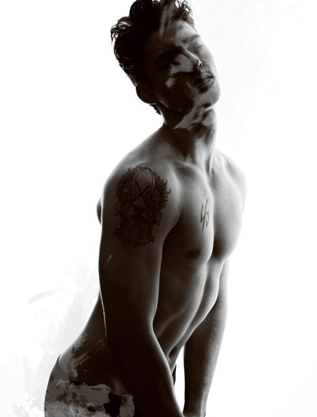 MASCULINE DOSAGE: CHRIS PETERSEN BY PHOTOGRAPHER ARSETO ADIPUTRA