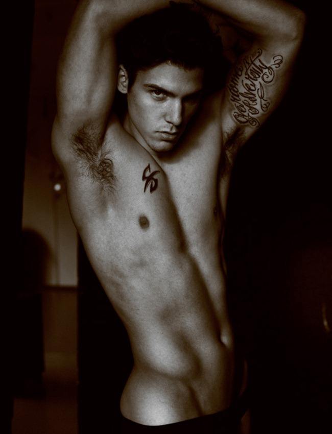 MASCULINE DOSAGE: CHRIS PETERSEN BY PHOTOGRAPHER ARSETO ADIPUTRA