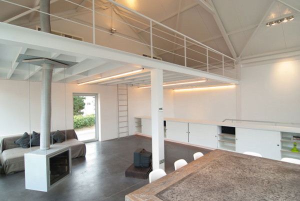 Modern Eco Home - a Livable Sustainable Greenhouse in Belgium