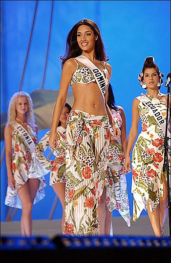 อเมเลีย เวก้า MU2OO2