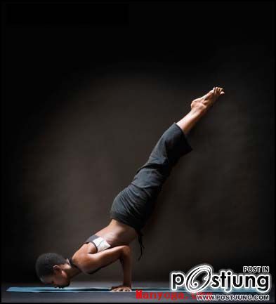Black and gray yoga depth