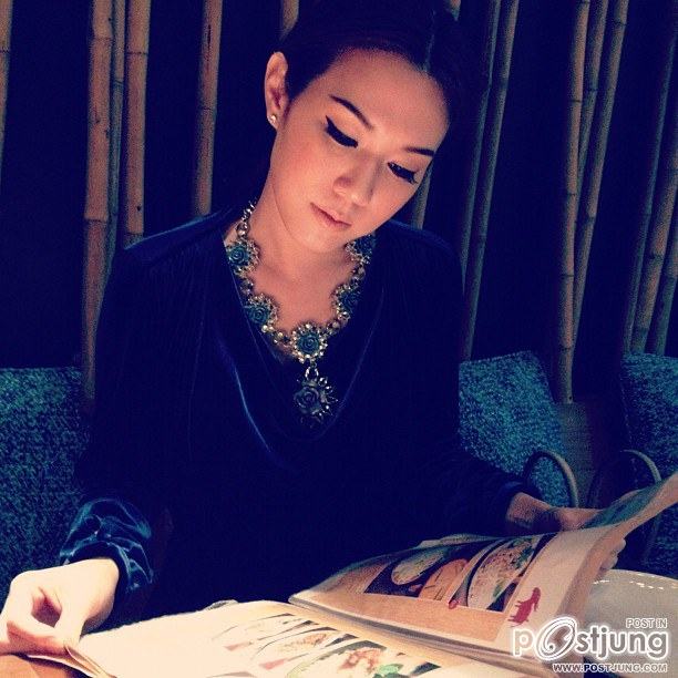 เมย์ เพื่อนซี้ อั้ม สวยแซ่บพอกัน