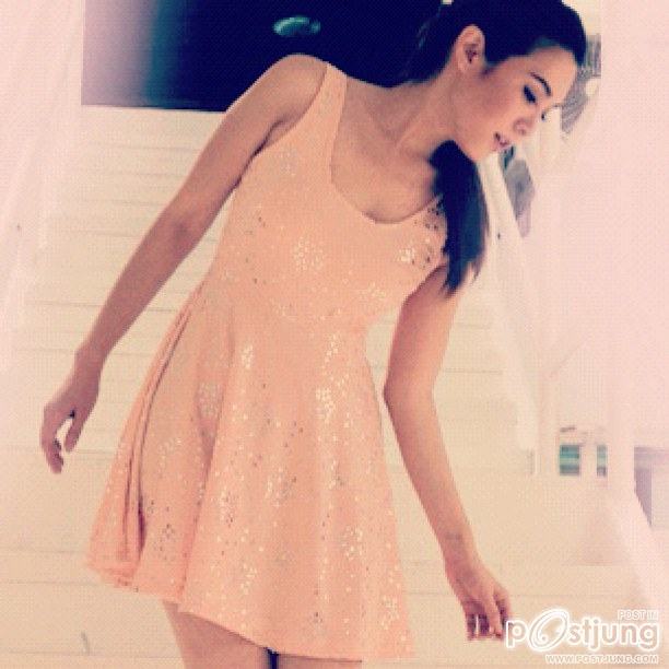 เมย์ เพื่อนซี้ อั้ม สวยแซ่บพอกัน