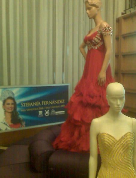 4สาวงาม แห่ง Venezuela 2OO8-2O11 และพ่อมดที่อยู่เบื้องหลังความงาม