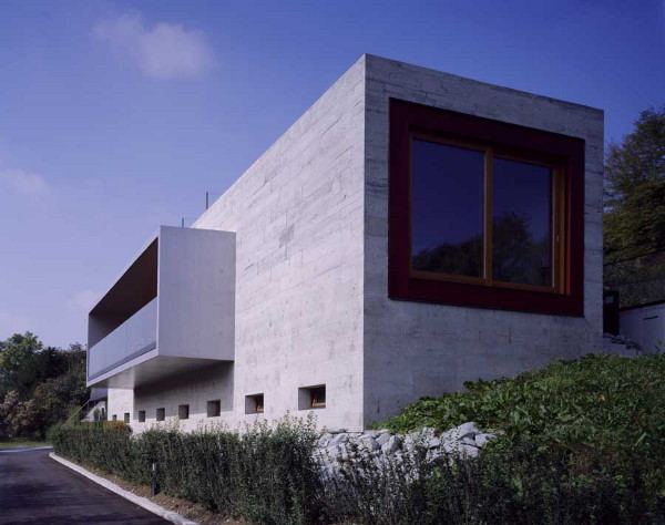 Luxury Concrete Fortress on Lake Zurich, Switzerland - we like concrete!