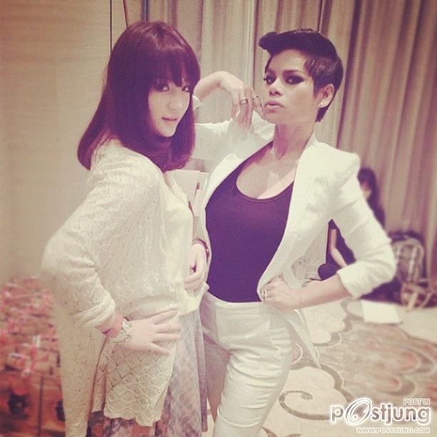 โอปอล์  โพสต์ท่ามั่นๆอีกแล้ว