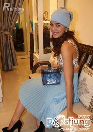 P's Material+Mingle By CHOMPOO ARAYA