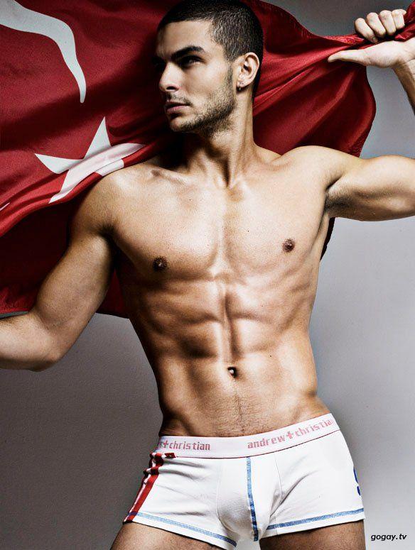 Women hot boys. Мужчина с флагом. Эрман Бурмали. Turkish hunk. Hot Turkish men.