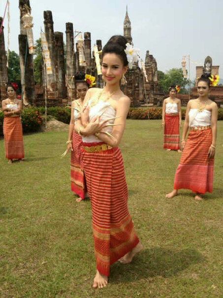 กรีน นางเอกขุนเดช สวยมากเลย