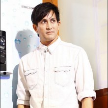 พีท ทองเจือ