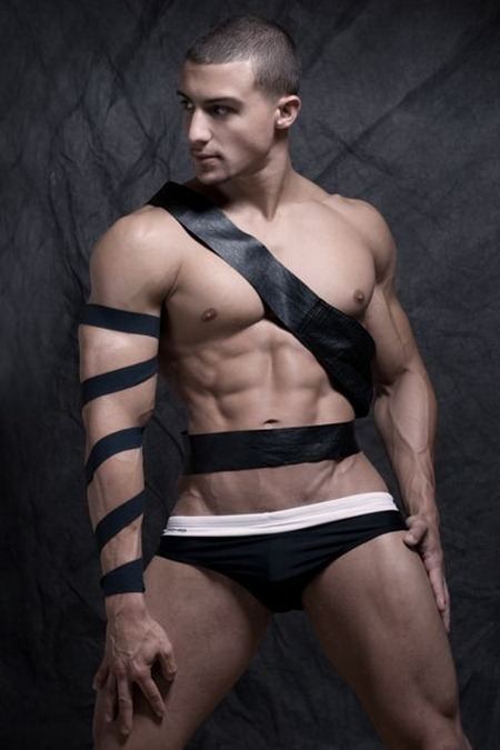 MASCULINE DOSAGE: MATT ACTON BY THOMAS SYNNAMON