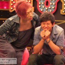 อ่ะ อ่ะ ทำไร๊กันอ๊ะ